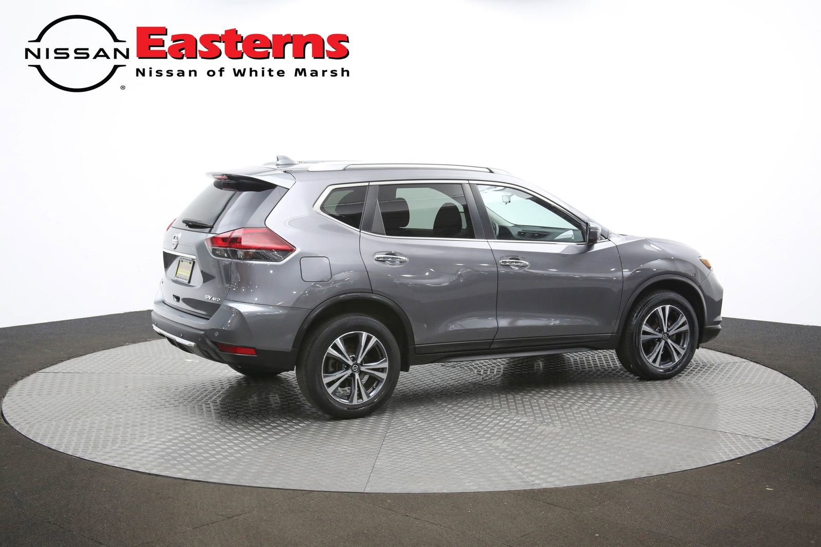 Used 2019 Nissan Rogue SV w/ Premium Package image 45