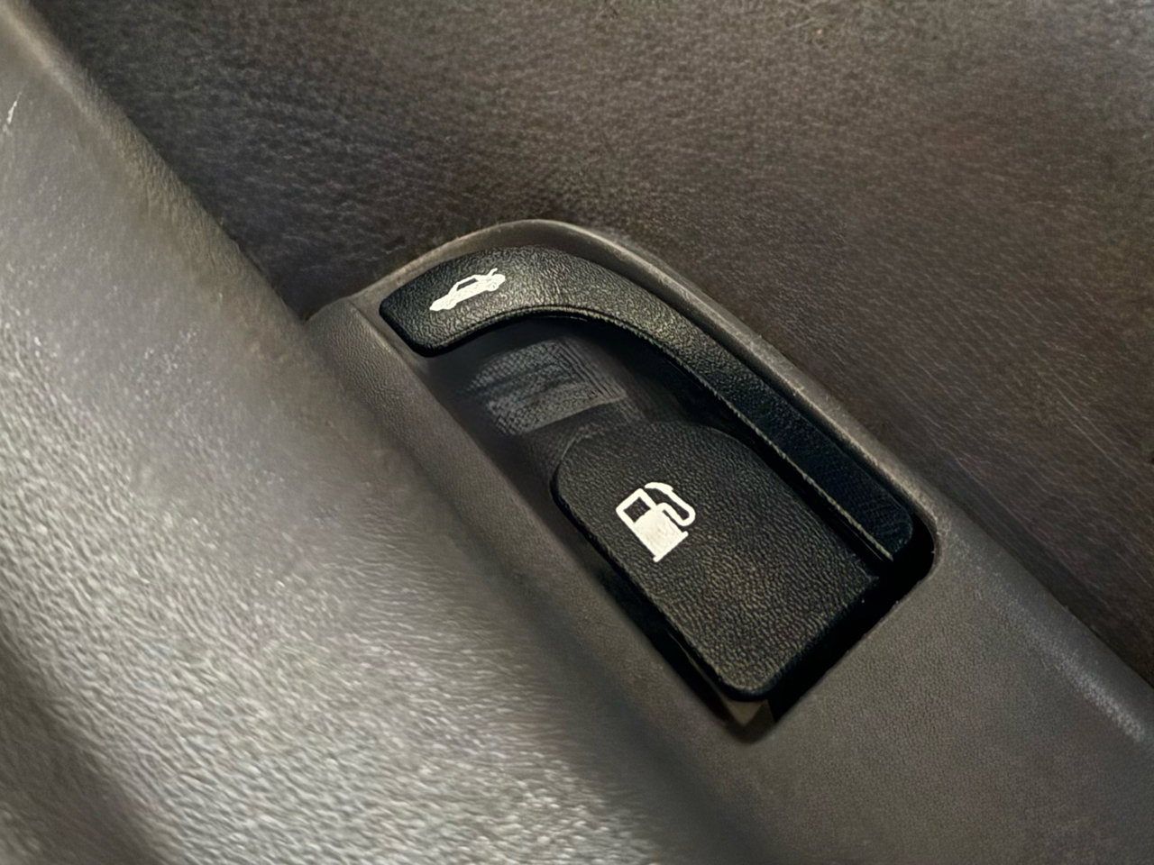 Used 2008 Kia Rio LX image 34