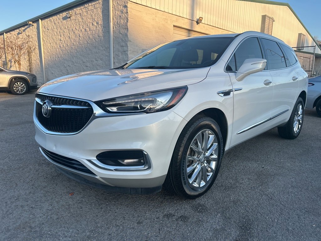 Used 2019 Buick Enclave Essence image 4