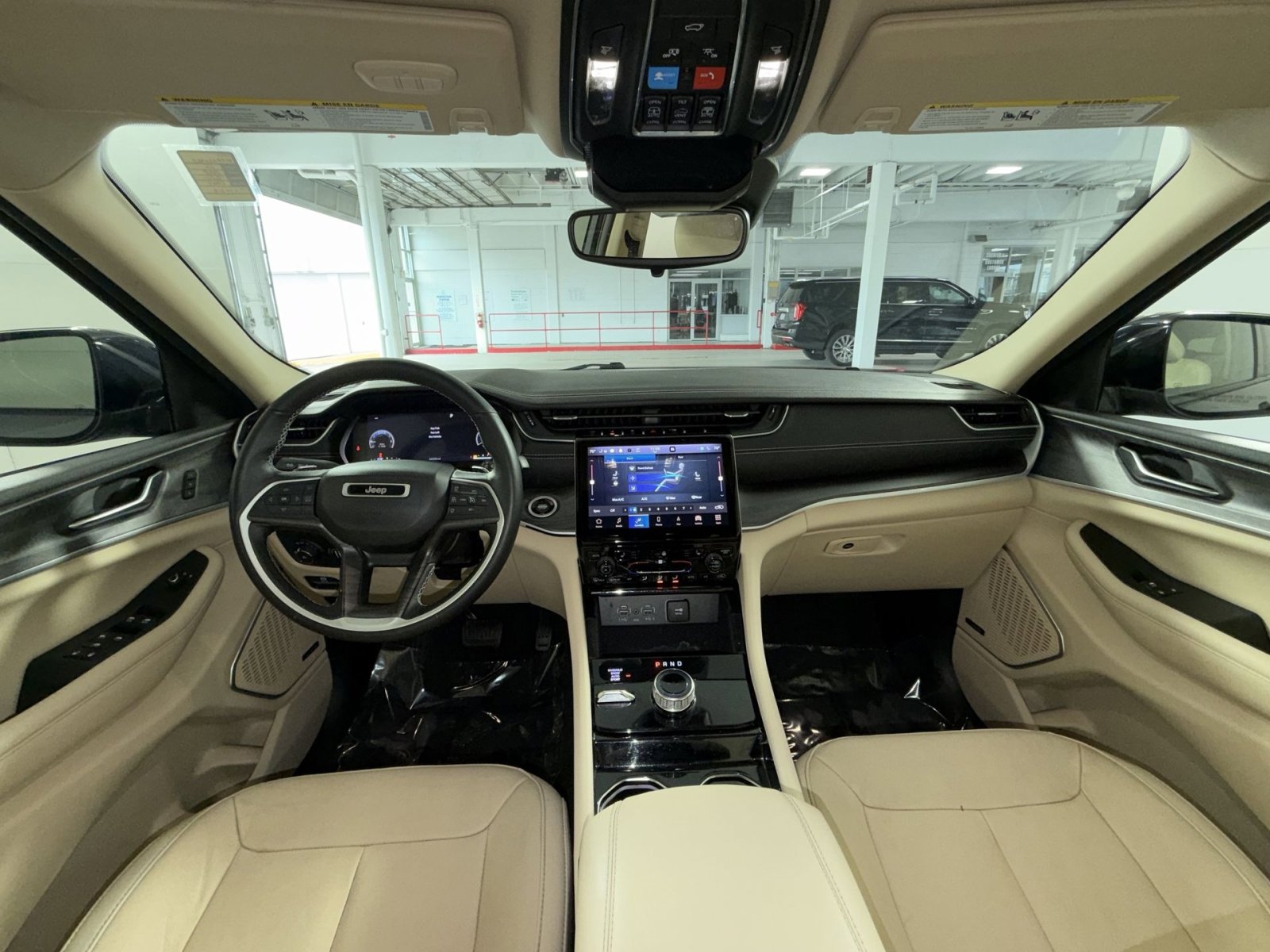 Used 2022 Jeep Grand Cherokee L Limited w/ MOPAR Finishing Package image 23