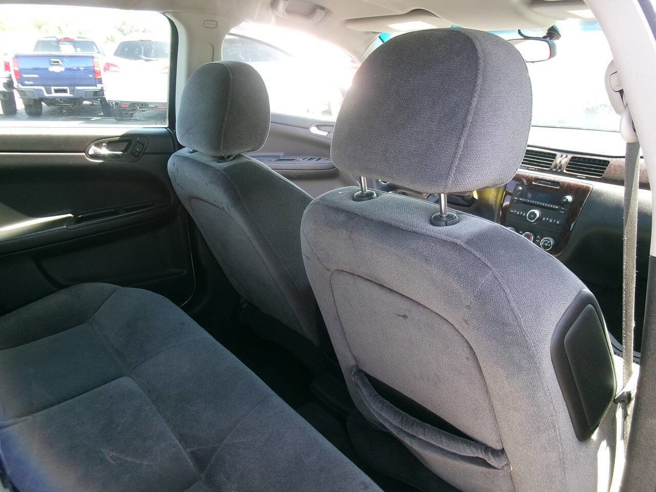 Used 2014 Chevrolet Impala Limited LS FWD image 19