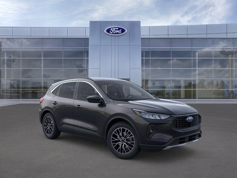 New 2026 Ford Escape SE w/ Class II Trailer Tow Package FWD image 7