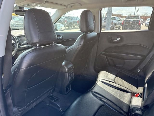 Used 2018 Jeep Compass Latitude image 29