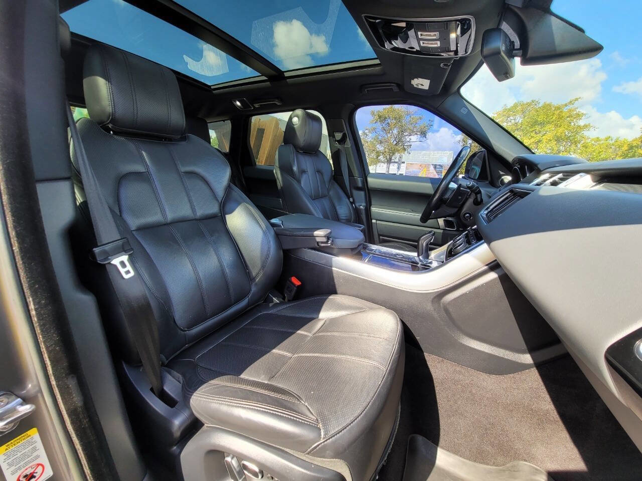 Used 2015 Land Rover Range Rover Sport Supercharged image 13