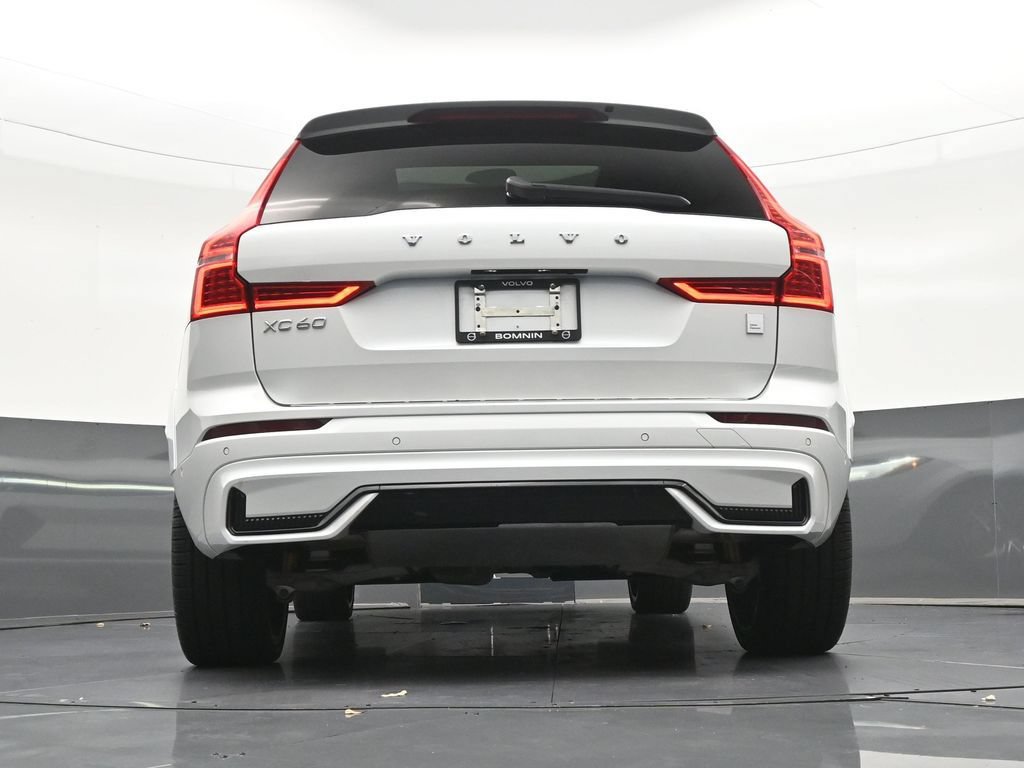 Certified 2022 Volvo XC60 T8 Polestar w/ Protection Package Premier AWD/4WD image 26