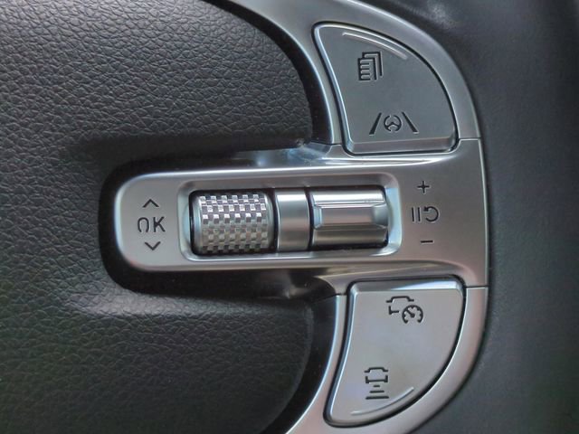 Certified 2022 Genesis GV70 2.5T w/ Advanced Package image 21