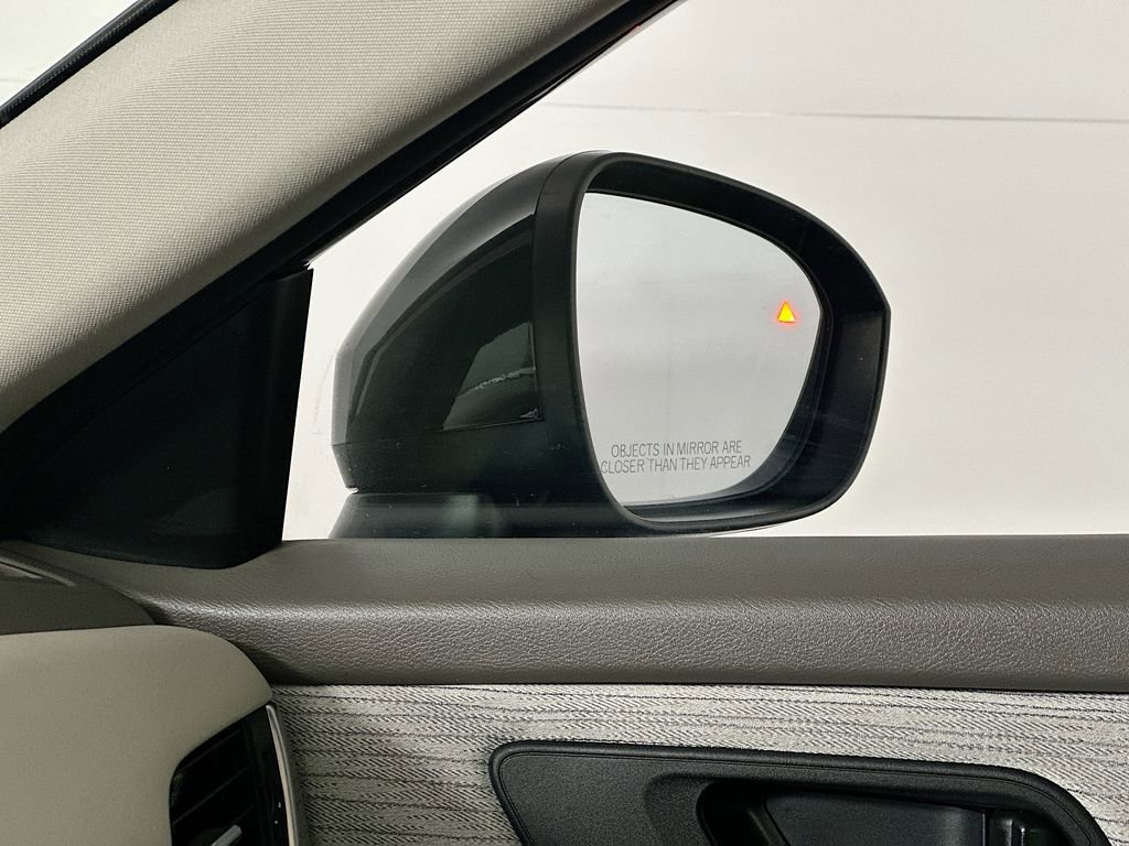 Certified 2023 Nissan Rogue SV image 25