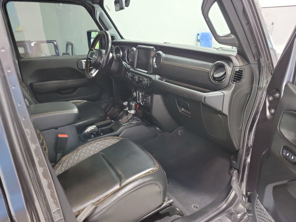 Used 2021 Jeep Gladiator Overland AWD/4WD image 23