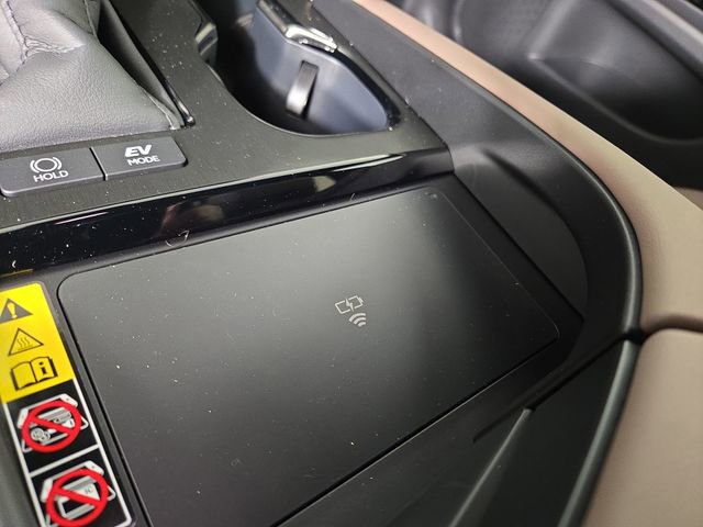 New 2025 Lexus ES 300h w/ Premium Package image 28