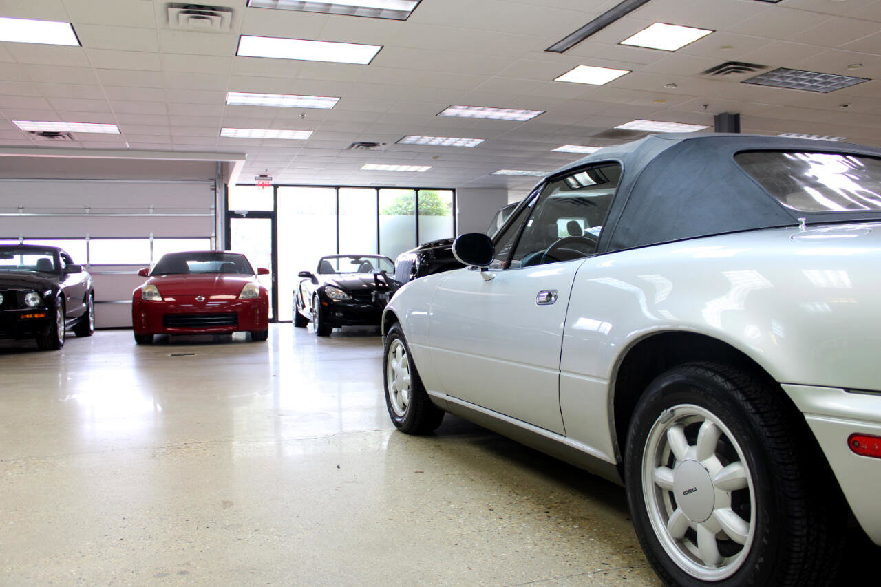 Used 1991 MAZDA MX-5 Miata image 16