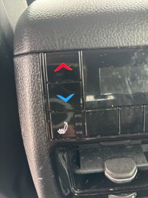 Used 2022 Jeep Grand Cherokee L Limited image 23