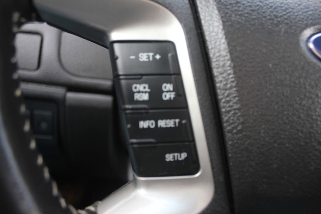 Used 2011 Ford Fusion SEL w/ 302A Rapid Spec Order Code image 13