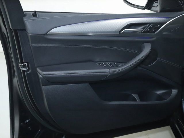 Used 2019 BMW X4 M40i w/ Executive Package image 18
