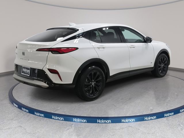 Used 2025 Buick Envista Sport Touring image 6