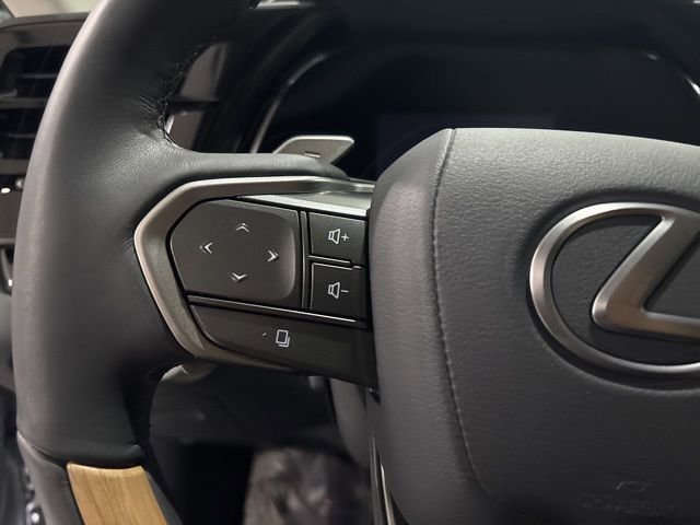 Used 2024 Lexus RX 350 AWD w/ Convenience Package image 23