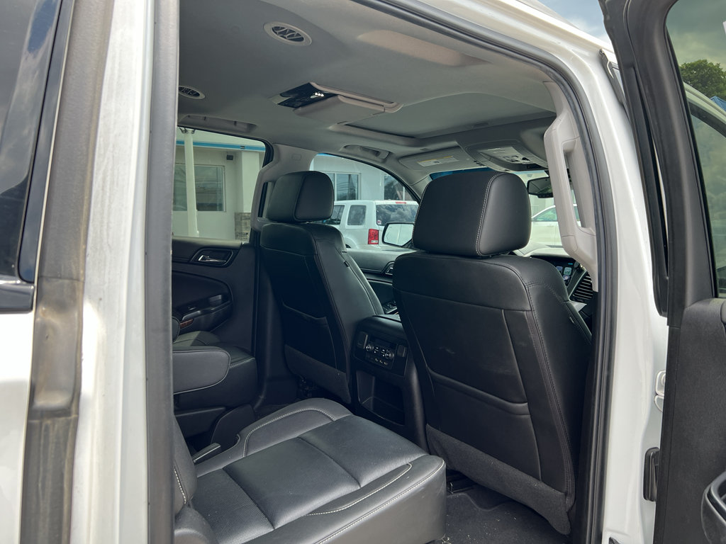 Used 2019 Chevrolet Suburban Premier AWD/4WD image 12