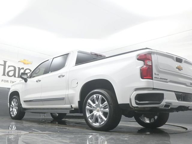 Used 2022 Chevrolet Silverado 1500 High Country w/ High Country Premium Package image 5