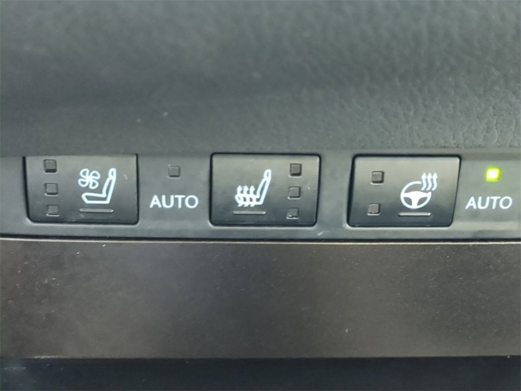 Used 2024 Lexus ES 350 Luxury image 25