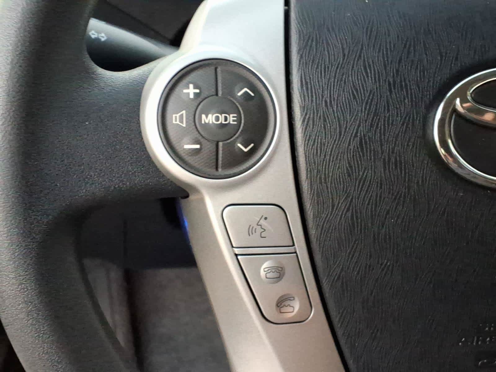 Used 2015 Toyota Prius Three FWD image 16