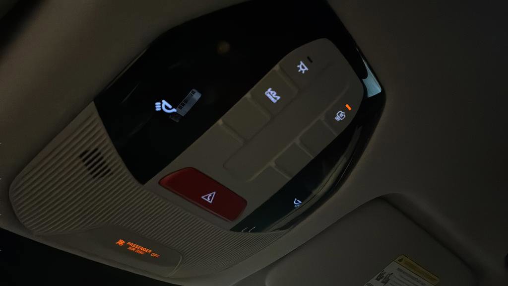 Certified 2025 Kia K4 image 32