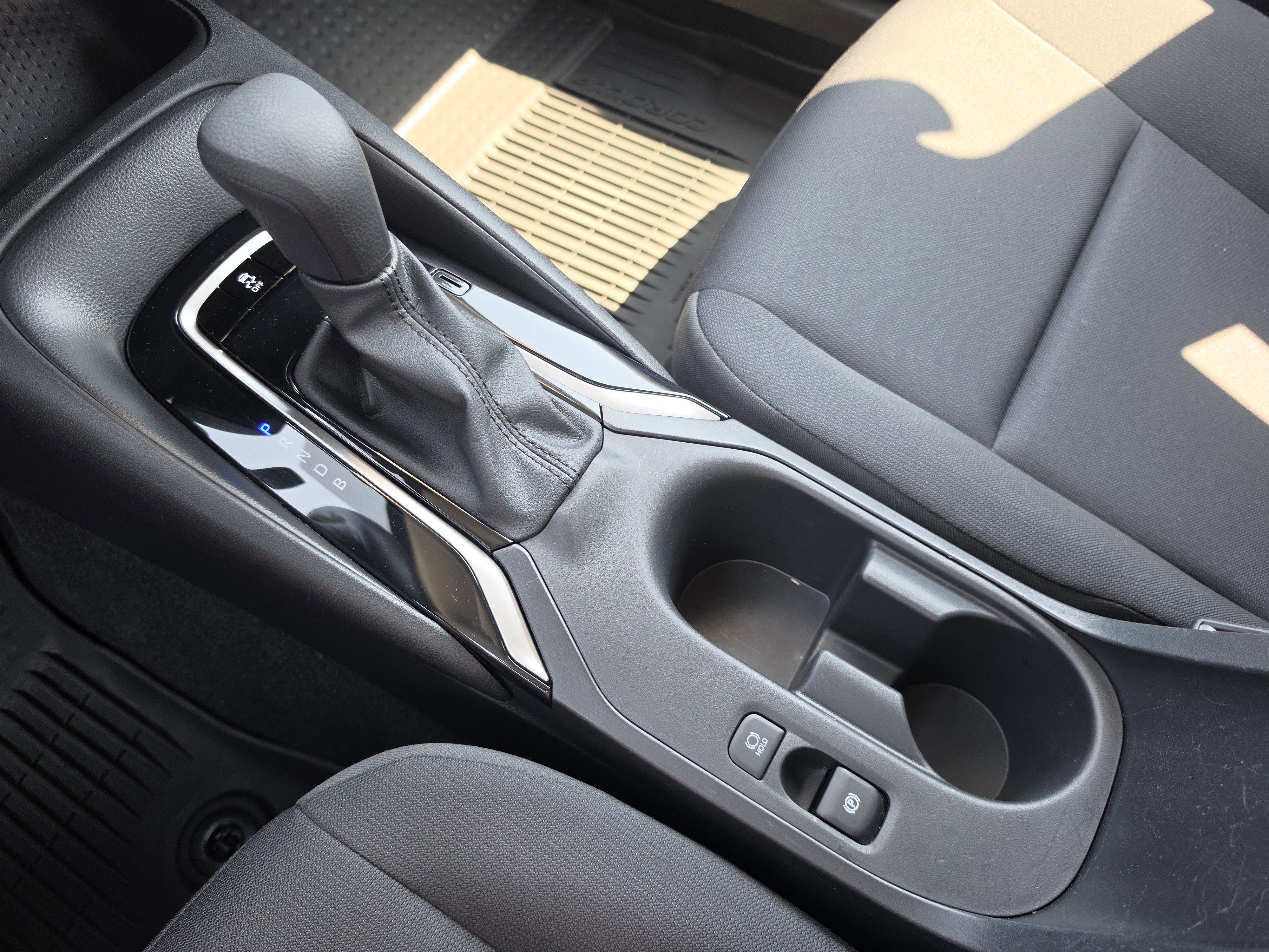 Used 2023 Toyota Corolla LE FWD image 22