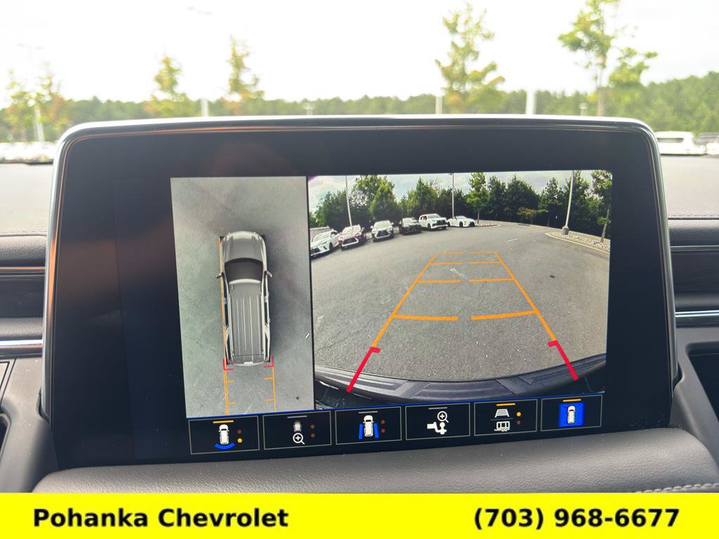 Certified 2022 Chevrolet Tahoe Z71 w/ Luxury Package AWD/4WD image 16