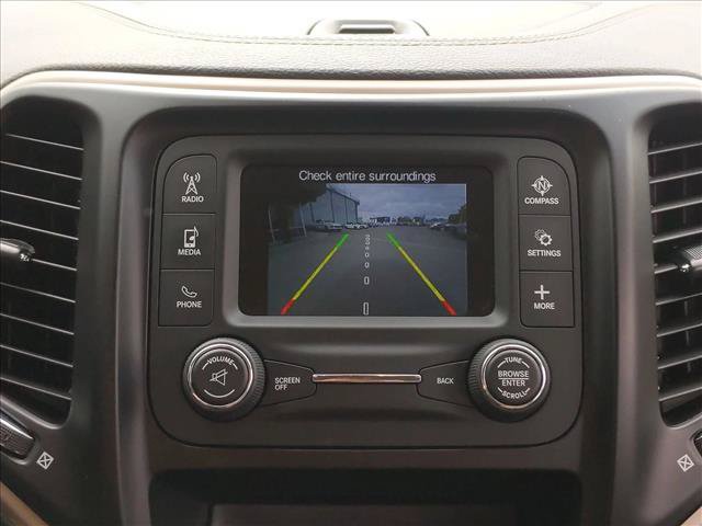 Used 2016 Jeep Cherokee Sport FWD image 14