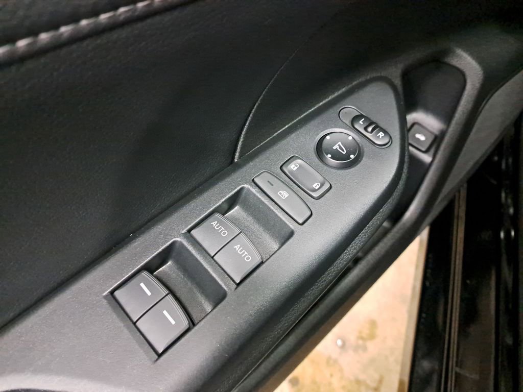 Used 2016 Honda Civic EX-L image 32