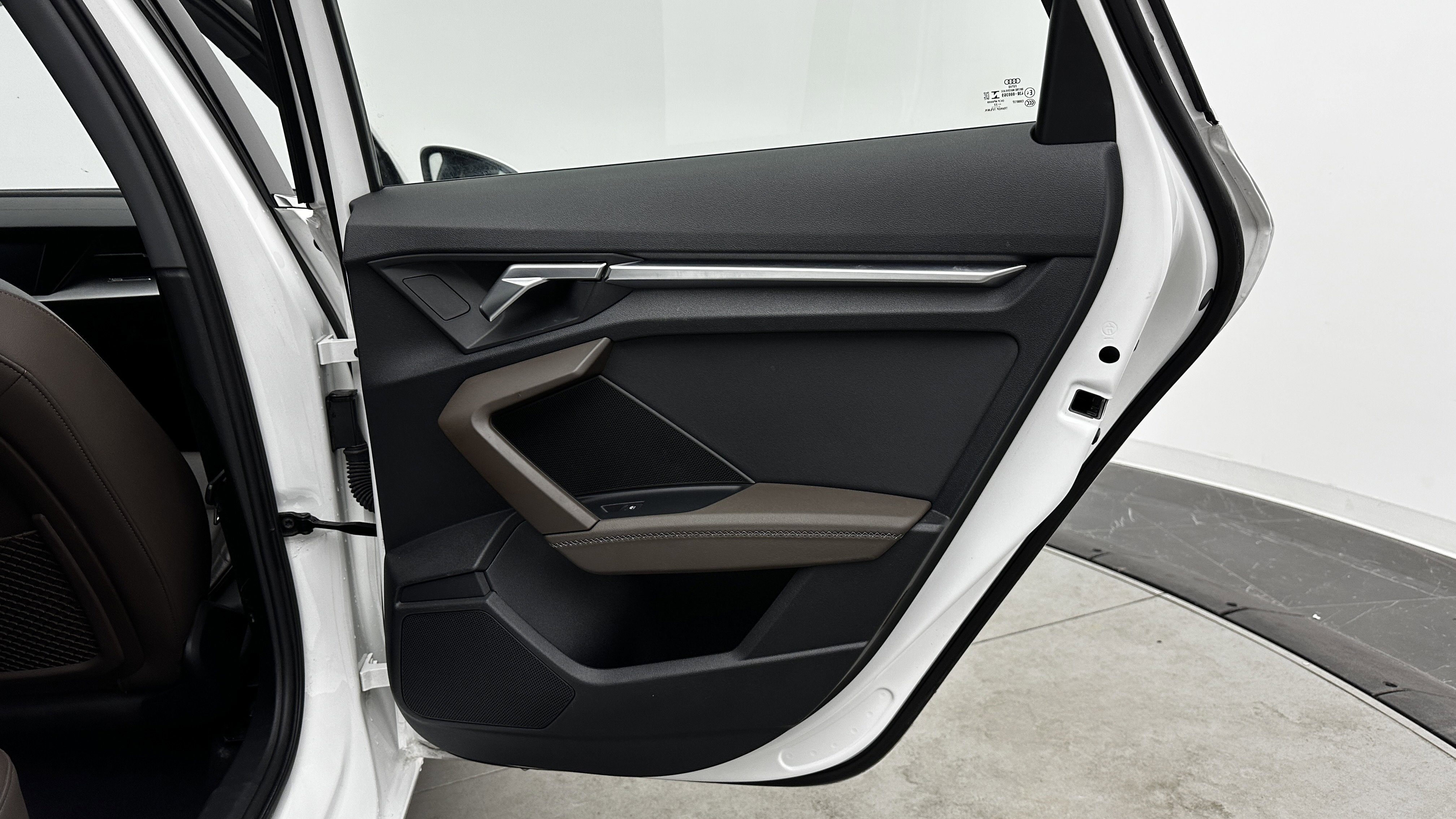 Used 2023 Audi A3 2.0T Premium image 34