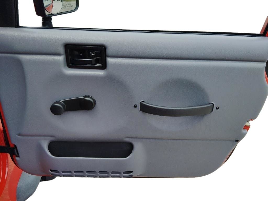 Used 1997 Jeep Wrangler Sport AWD/4WD image 24