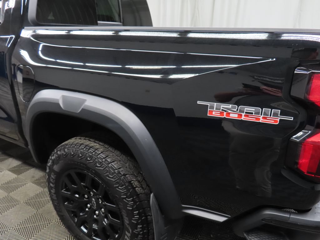 Used 2024 Chevrolet Colorado Trail Boss w/ Advanced Trailering Package AWD/4WD image 46