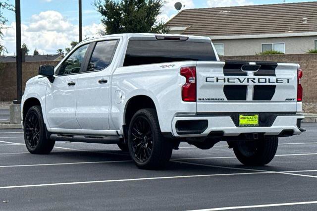 Used 2021 Chevrolet Silverado 1500 RST w/ Rally Edition AWD/4WD image 3