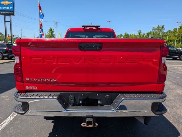 Used 2024 Chevrolet Silverado 3500 W/T w/ WT Convenience Package AWD/4WD image 4