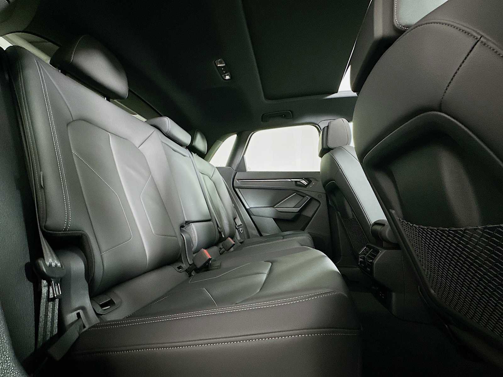 Certified 2024 Audi Q3 2.0T Premium Plus w/ Premium Plus Package AWD/4WD image 26