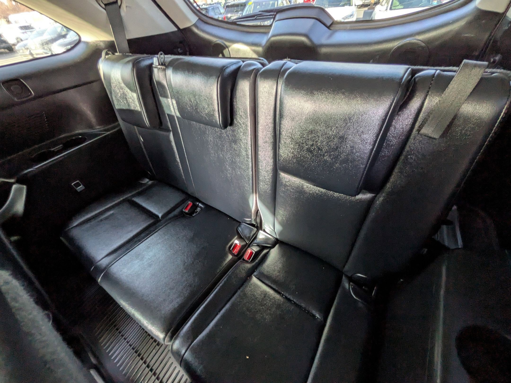 Used 2019 Toyota Highlander Limited image 29