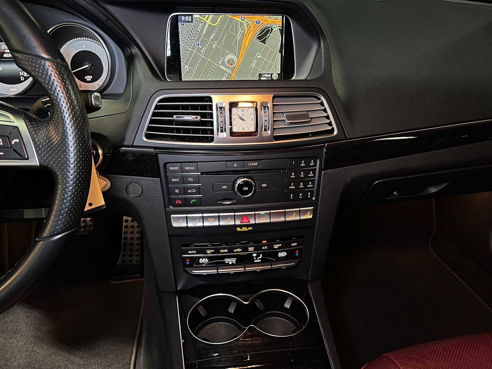 Used 2017 Mercedes-Benz E 400 4MATIC Coupe image 28