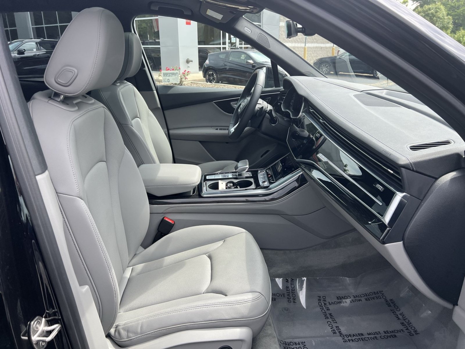 Used 2023 Audi Q7 3.0T Prestige w/ Prestige Package AWD/4WD image 28