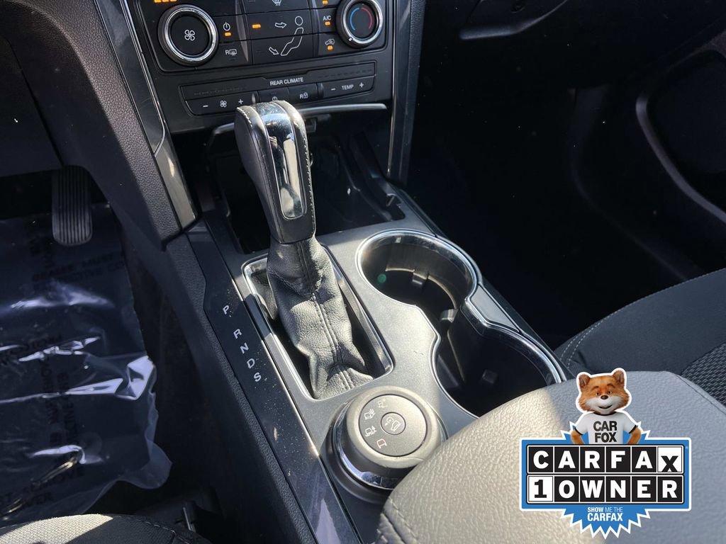 Used 2017 Ford Explorer XLT image 33