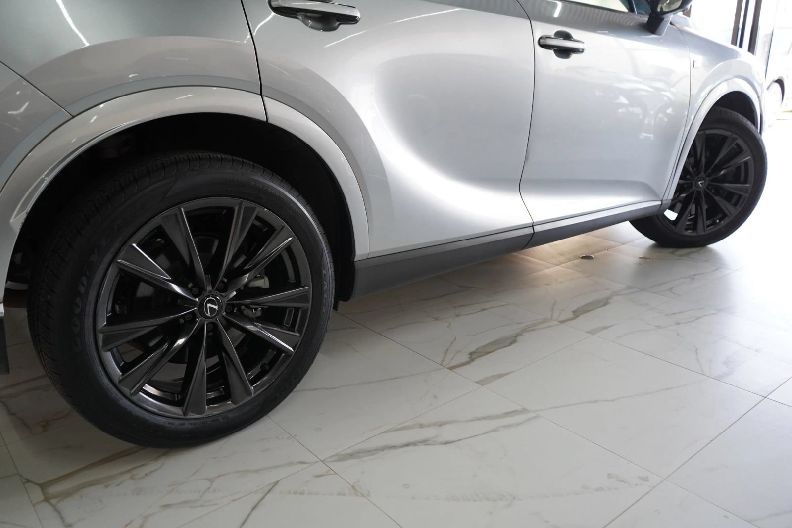 Used 2023 Lexus RX 350 F Sport AWD/4WD image 5