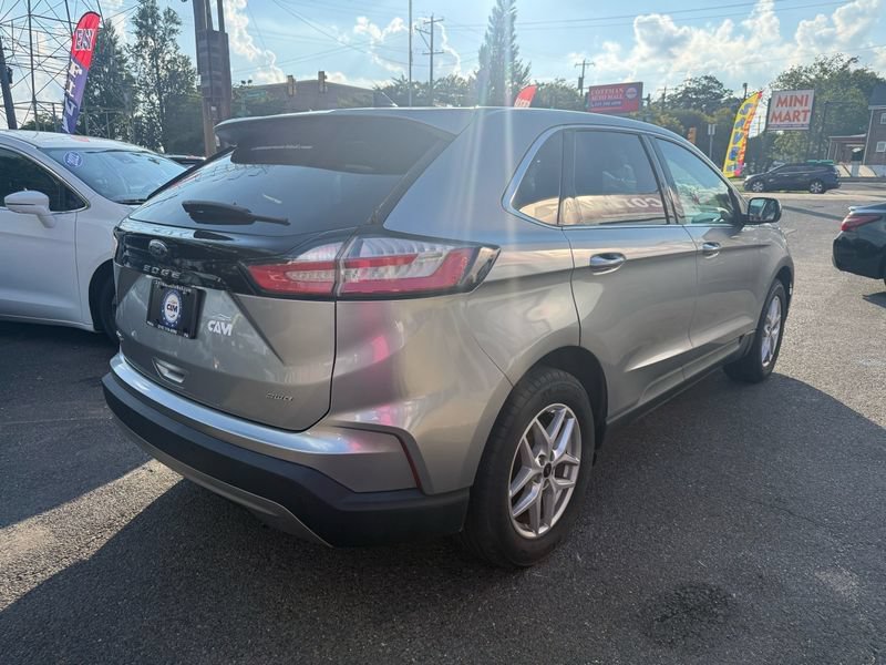 Used 2023 Ford Edge SEL AWD/4WD image 6