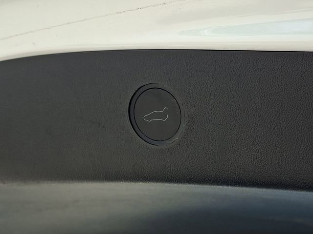 Used 2023 Tesla Model 3 Long Range image 32