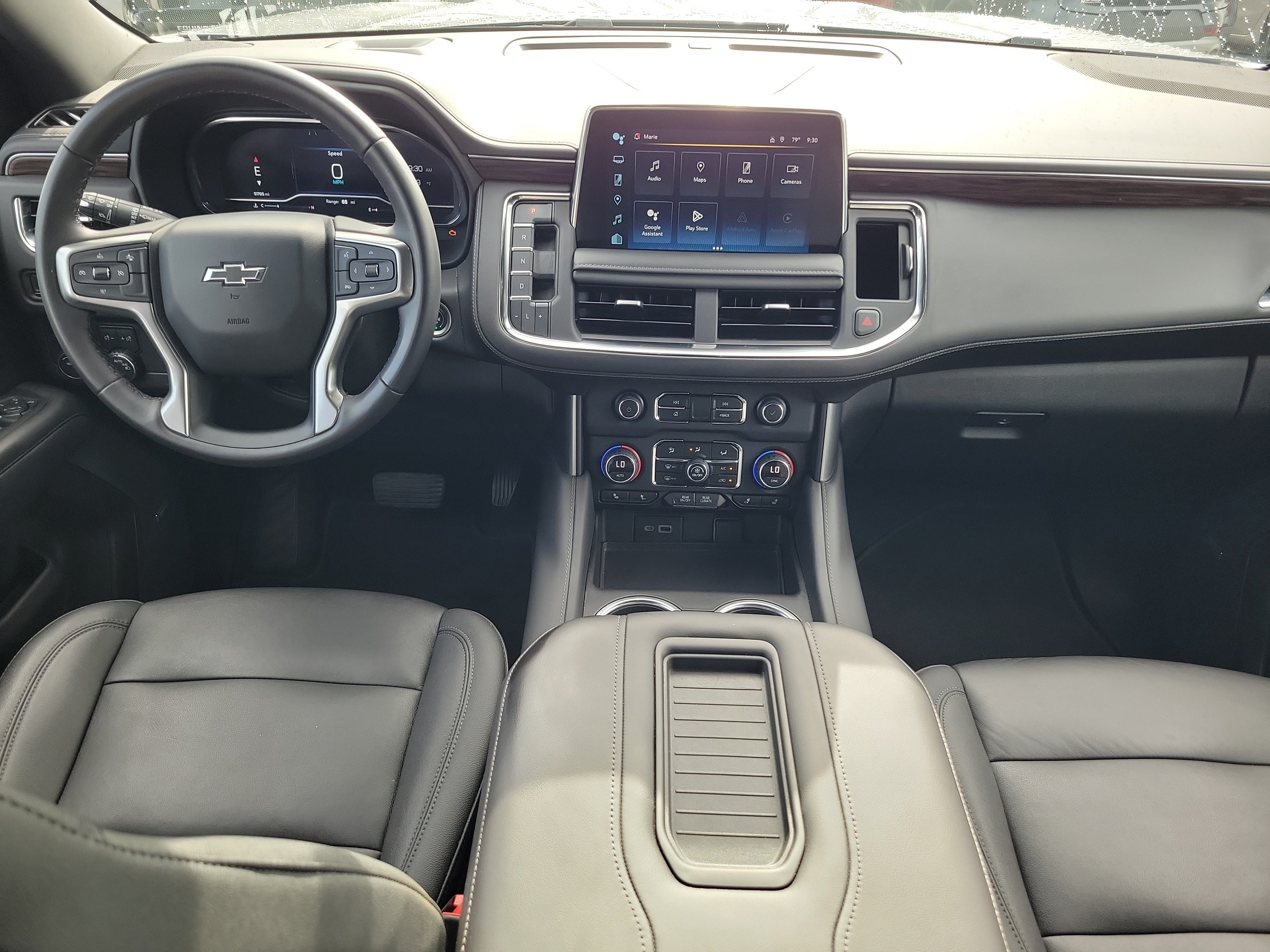 Used 2022 Chevrolet Suburban Z71 AWD/4WD image 12