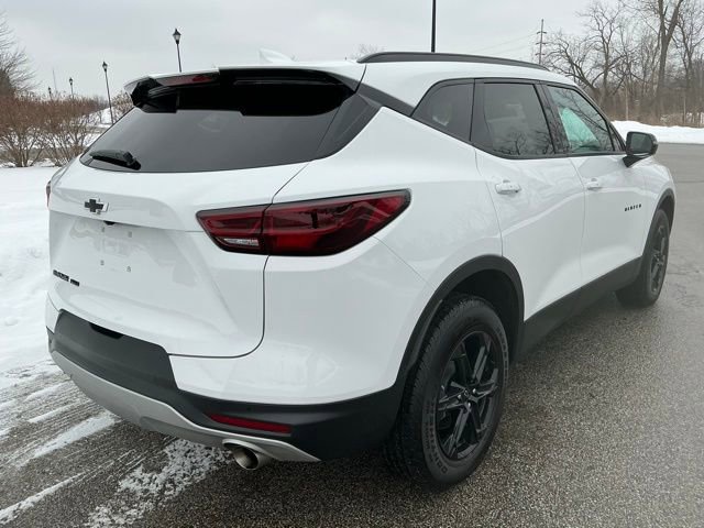 Used 2024 Chevrolet Blazer LT w/ Midnight/Sport Edition image 6