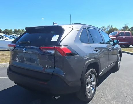 Used 2023 Toyota RAV4 XLE image 2