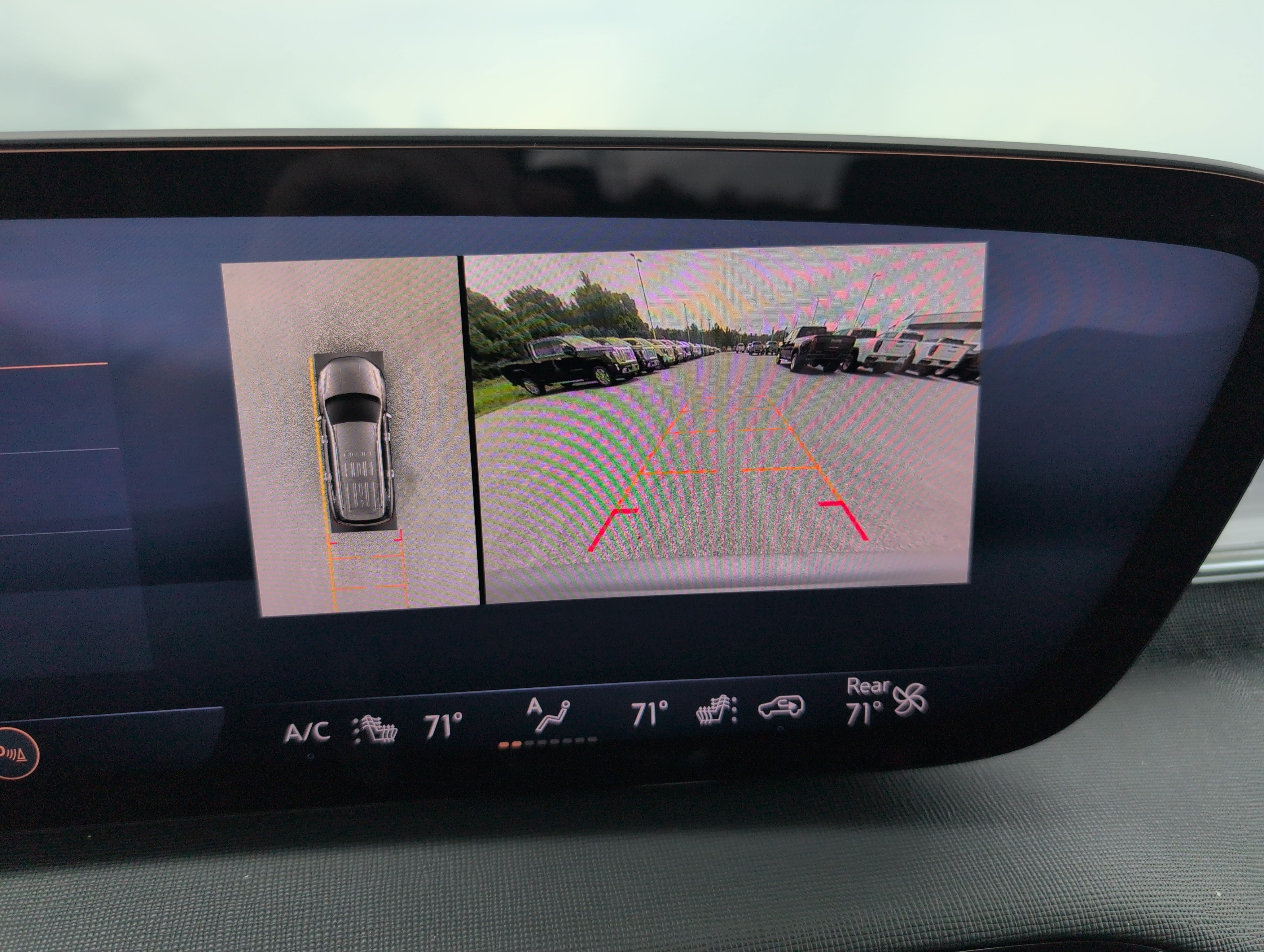 Used 2025 Buick Enclave Preferred FWD image 22