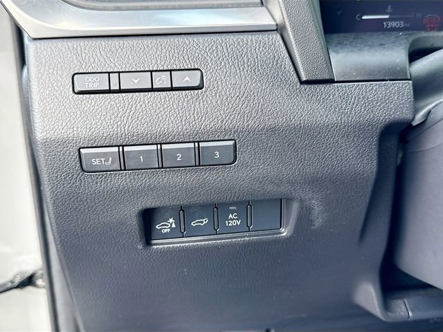 Used 2024 Lexus GX 550 w/ Accessory Package (Z1) AWD/4WD image 37