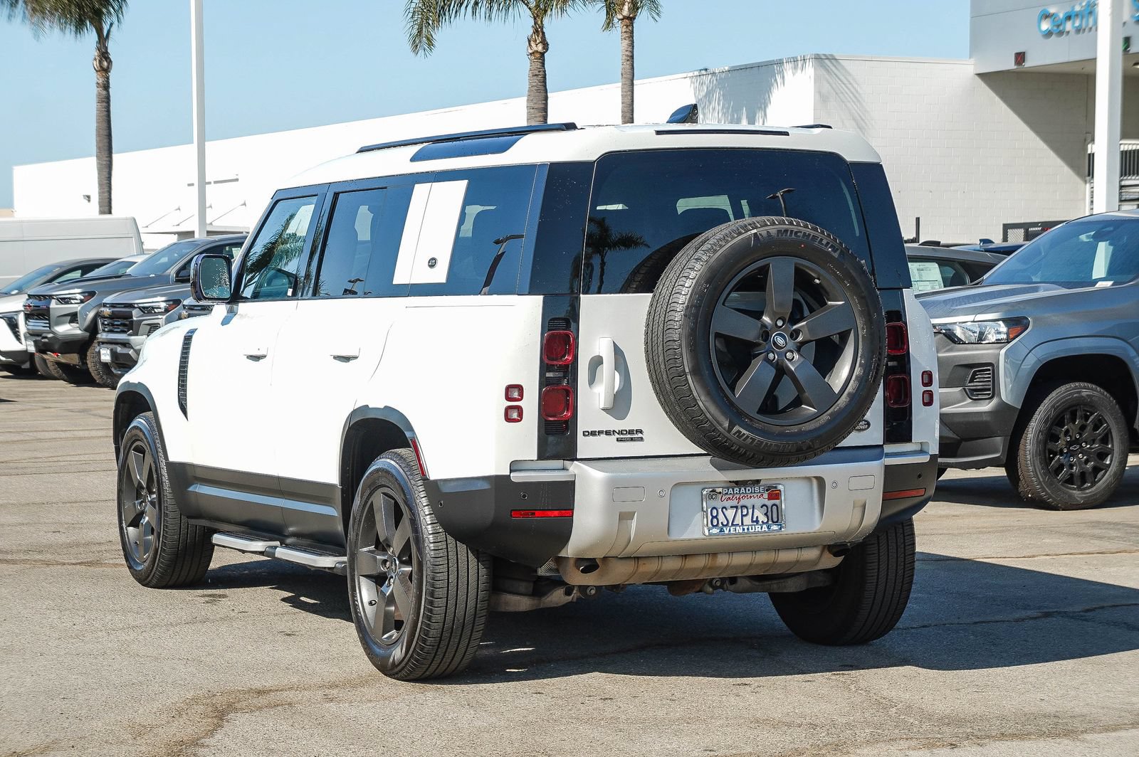 Used 2020 Land Rover Defender 110 HSE AWD/4WD image 6
