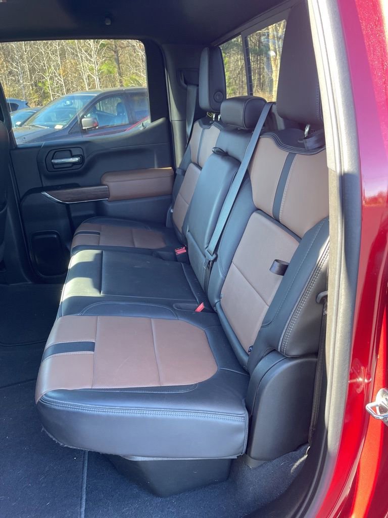 Used 2021 Chevrolet Silverado 1500 High Country w/ Technology Package image 6