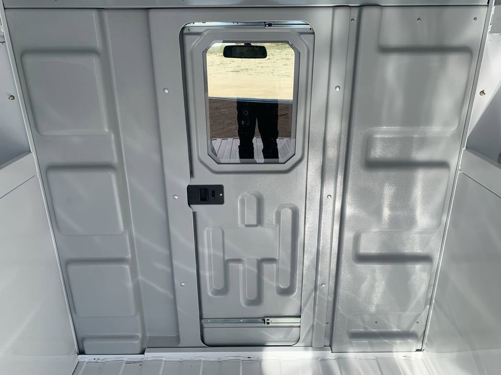 New 2026 Chevrolet Express 3500 w/ Power Convenience Package image 23