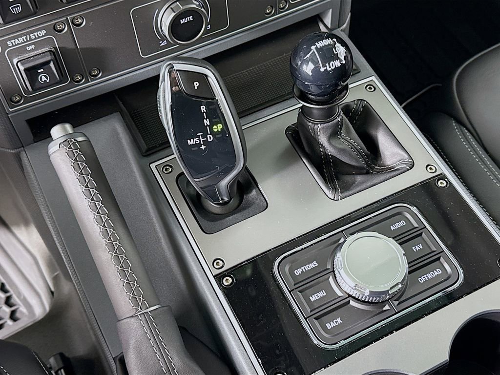 Used 2025 INEOS Grenadier Base image 16